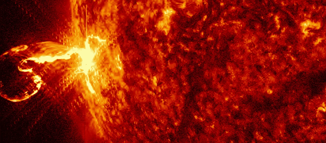 Γιγάντια ηλιακή έκρηξη που καταγράφηκε από τους δορυφόρους – Δείτε το βίντεο